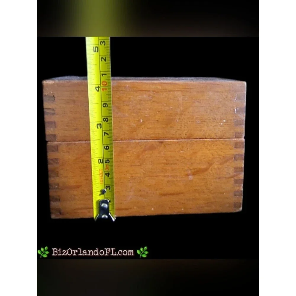 VINTAGE: Handcrafted Rustic Farmhouse Home Decor Wooden Recipe Box with Lid HTF